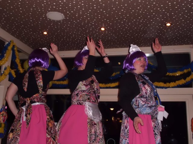 carnaval2014kepkes256.jpg