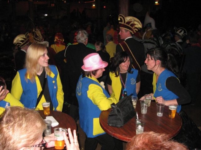 ellufsteruren008.jpg