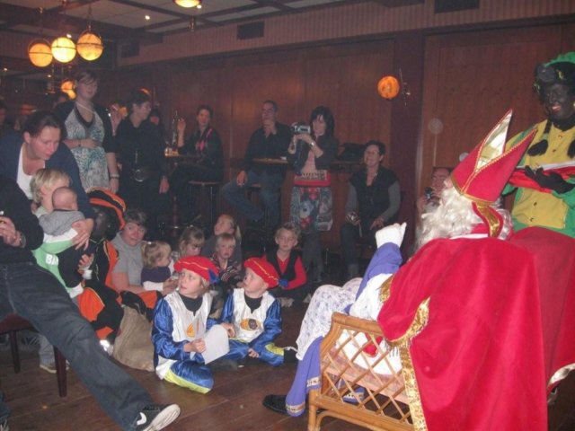 sinterklaasbijdekepkes2010026.jpg